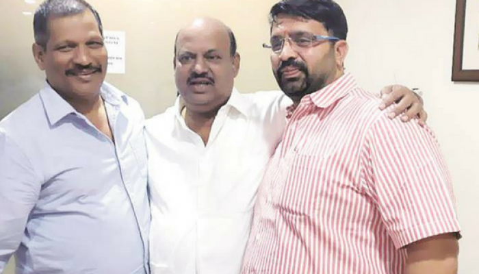 ब्लॉग : 'गेम' राणेंचा... गॅसवर मात्र पिंपरी भाजप नेते! ब्लॉग : 'गेम' राणेंचा... गॅसवर मात्र पिंपरी भाजप नेते!