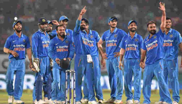रैना, युवराजला वनडे संघात स्थान न मिळाल्याने फॅन्स भडकले रैना, युवराजला वनडे संघात स्थान न मिळाल्याने फॅन्स भडकले