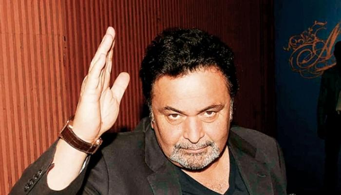 'या' फोटोशॉप केलेल्या फोटोमुळे ऋषी कपूर पुन्हा झाले ट्रोल 'या' फोटोशॉप केलेल्या फोटोमुळे ऋषी कपूर पुन्हा झाले ट्रोल