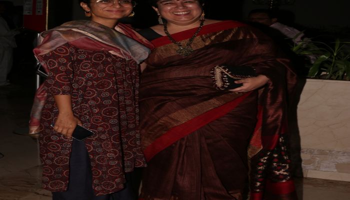 जेव्हा आमिरच्या दोन पत्नी एकत्र येतात... जेव्हा आमिरच्या दोन पत्नी एकत्र येतात...