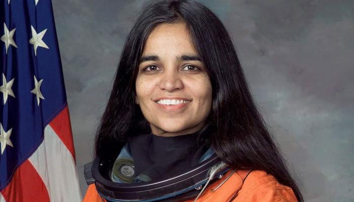 कल्पना चावलाच्या स्मृतीदिनानिमित्त देशभवासियांकडून आठवणींना उजाळा... कल्पना चावलाच्या स्मृतीदिनानिमित्त देशभवासियांकडून आठवणींना उजाळा...
