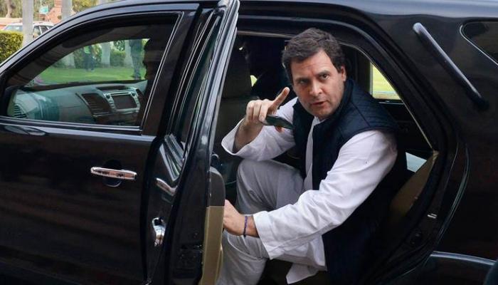 नरेंद्र मोदींवर घोटाळ्याचा आरोप, राहुल गांधी यांचा हल्लाबोल नरेंद्र मोदींवर घोटाळ्याचा आरोप, राहुल गांधी यांचा हल्लाबोल