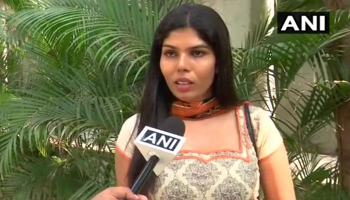 'एअर इंडिया'चा नोकरीला नकार, ट्रान्सजेन्डरला हवाय इच्छामृत्यू 'एअर इंडिया'चा नोकरीला नकार, ट्रान्सजेन्डरला हवाय इच्छामृत्यू