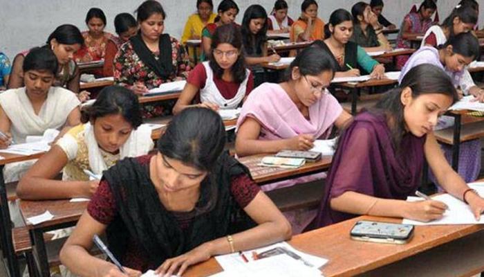 दहावीची परीक्षा उद्यापासून सुरु, पेपरवर बरकोडची छपाई दहावीची परीक्षा उद्यापासून सुरु, पेपरवर बरकोडची छपाई