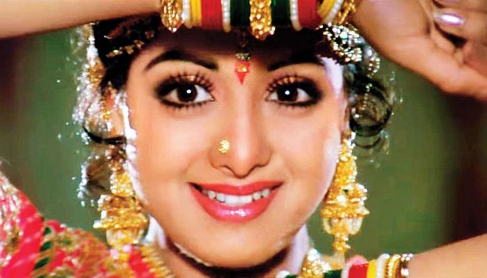 अनिभिषिक्त श्रीदेवी! अनिभिषिक्त श्रीदेवी!