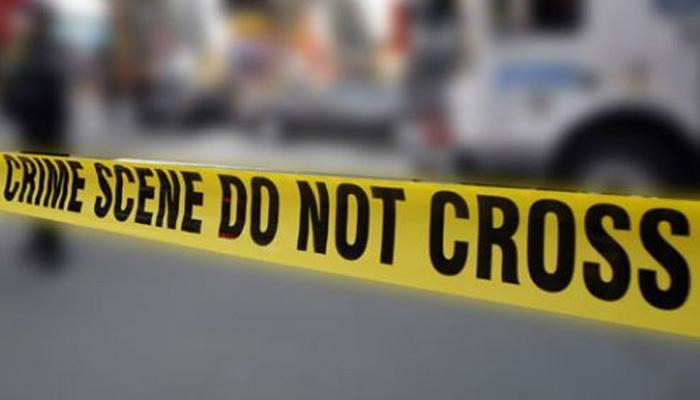 नवी मुंबईत रस्त्याने जाणाऱ्या अल्पवयीन मुलीचे भावाला धक्का मारुन अपहरण नवी मुंबईत रस्त्याने जाणाऱ्या अल्पवयीन मुलीचे भावाला धक्का मारुन अपहरण