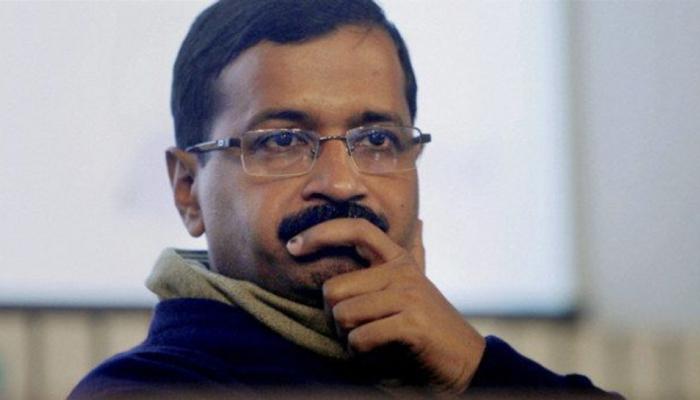 केजरीवाल यांनी मागितली कपील सिब्बल, गडकरींची माफी केजरीवाल यांनी मागितली कपील सिब्बल, गडकरींची माफी