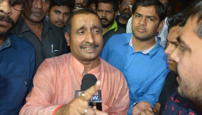 उन्नाव गँगरेप प्रकरण : आरोपी भाजप आमदार कुलदीप सेंगरला अटक उन्नाव गँगरेप प्रकरण : आरोपी भाजप आमदार कुलदीप सेंगरला अटक