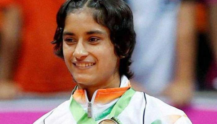 CWG 2018: भारताचा सुवर्ण षटकार, पदकांचे अर्धशतक CWG 2018: भारताचा सुवर्ण षटकार, पदकांचे अर्धशतक