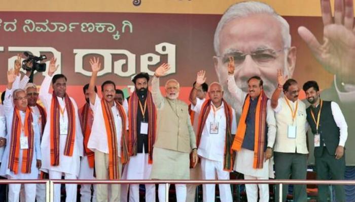 शेवटचा रविवार असल्याने कर्नाटकात प्रचारासाठी उतरले दिग्गज नेते शेवटचा रविवार असल्याने कर्नाटकात प्रचारासाठी उतरले दिग्गज नेते