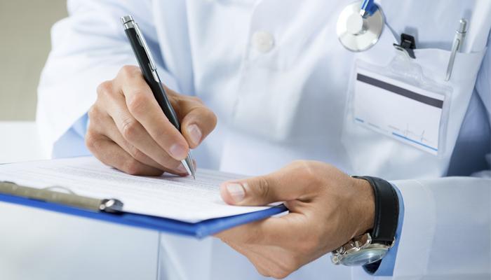 ४ महिन्यांपासून कोमात असलेल्या तरुणीला गाण्यामुळे आली जाग ४ महिन्यांपासून कोमात असलेल्या तरुणीला गाण्यामुळे आली जाग