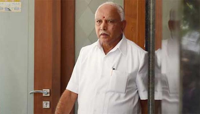 मुख्यमंत्री येडियुरुप्पा यांना सर्वोच्च न्यायालयाचा दणका मुख्यमंत्री येडियुरुप्पा यांना सर्वोच्च न्यायालयाचा दणका