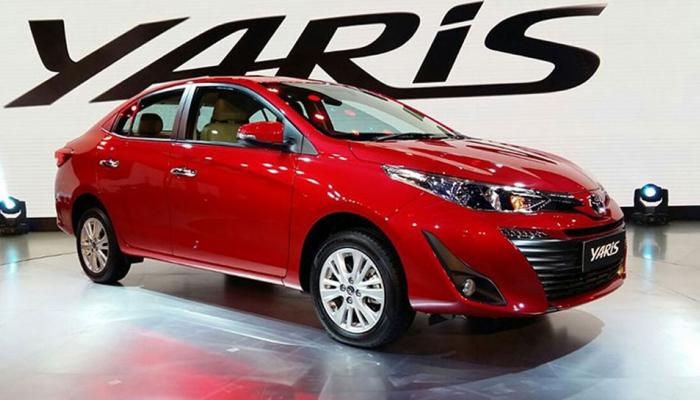 टोयोटाने लॉन्च केली जबरदस्त फिचर्स असलेली Yaris, किंमत... टोयोटाने लॉन्च केली जबरदस्त फिचर्स असलेली Yaris, किंमत...