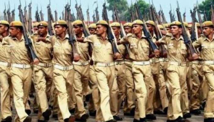 खुशखबर : १० वी पास तरुणांना देशसेवेत नोकरीची संधी, इथे करा अर्ज खुशखबर : १० वी पास तरुणांना देशसेवेत नोकरीची संधी, इथे करा अर्ज