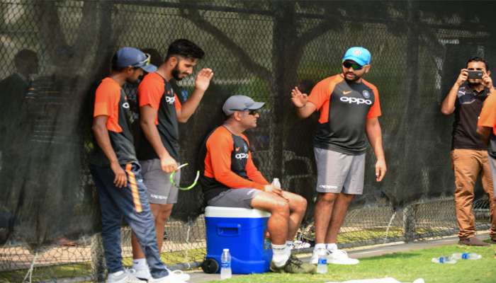 आशिया कपमध्ये भारतासमोर कमजोर हाँगकाँगचं आव्हान आशिया कपमध्ये भारतासमोर कमजोर हाँगकाँगचं आव्हान