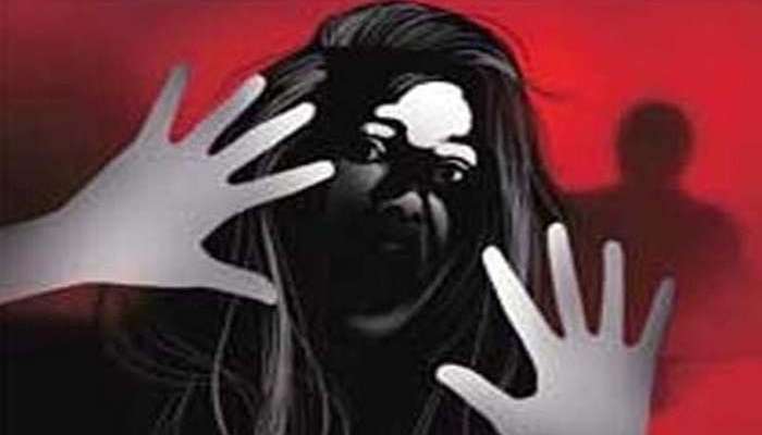 टीव्ही अभिनेत्रीसोबत बलात्कार, फेसबुक मैत्री पडली महागात टीव्ही अभिनेत्रीसोबत बलात्कार, फेसबुक मैत्री पडली महागात