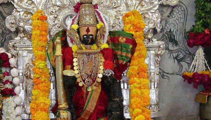 तिरुपती तिरुमला देवस्थानकडून कोल्हापूरच्या अंबाबाईला शालू भेट तिरुपती तिरुमला देवस्थानकडून कोल्हापूरच्या अंबाबाईला शालू भेट